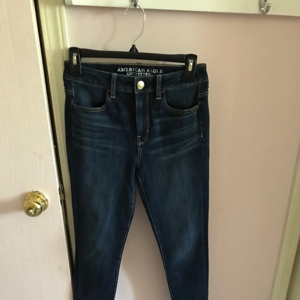 american eagle darkwash jeans